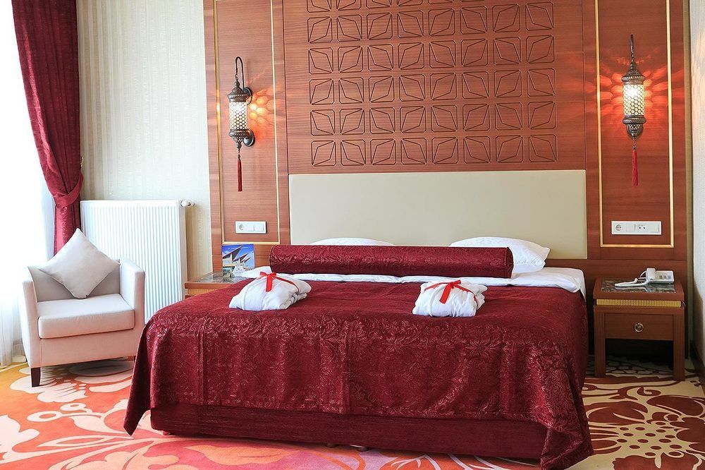 Kronos Hotel Golbasi  Ngoại thất bức ảnh